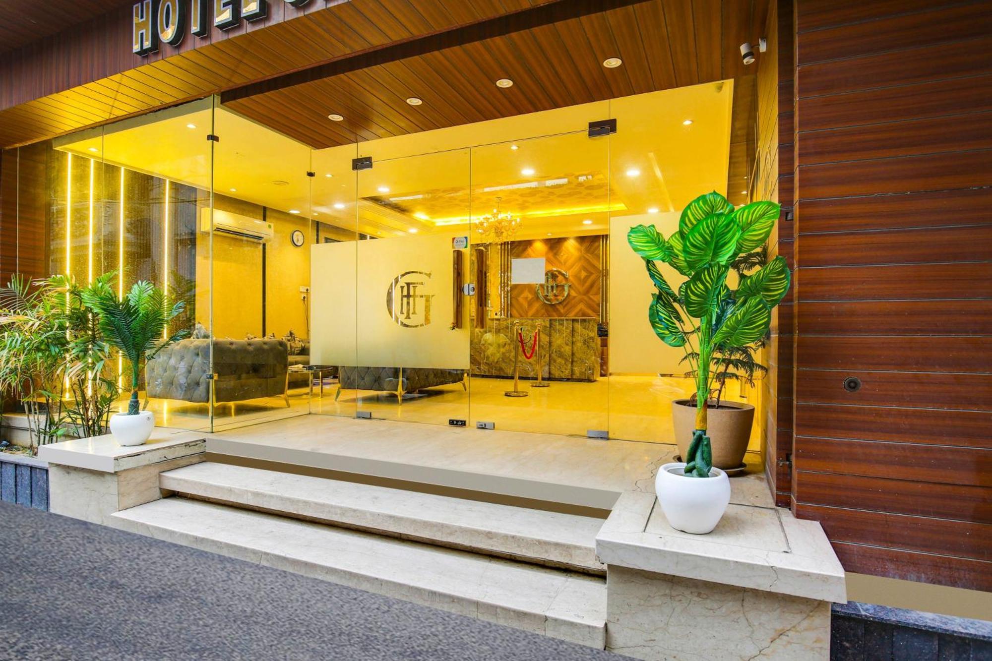 Super Townhouse Grand Fortune Amritsar Exteriör bild
